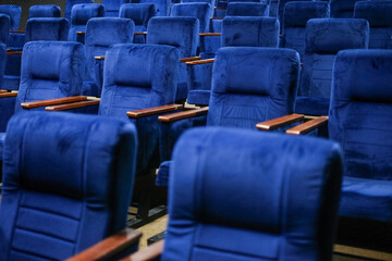 Obraz premium Cinema Seating Chair: Comfortable Seats for Ultimate Movie Viewing Experience