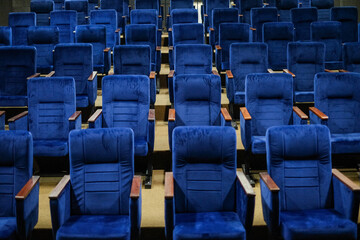 Cinema Seating Chair: Comfortable Seats for Ultimate Movie Viewing Experience