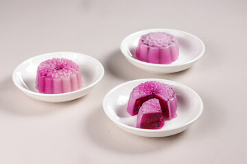 Jelly Mooncake Made From Dragon Fruit or Pitaya.