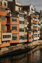 Fototapeta na wymiar houses on the river bank