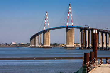Ponte sulla Loira a Sainte-Nazaire 
