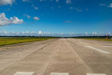 宮古島みやこ下地島空港の滑走路