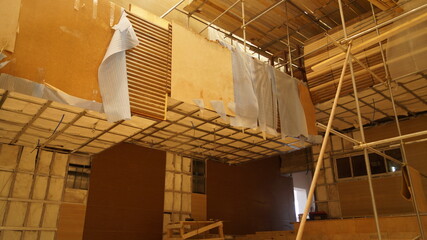 Obraz premium Construction of a large building. The premises of the concert hall during construction.