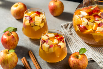 Cold Refreshing Apple Cider Sangria Cocktail