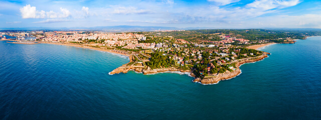 Tarragona city aerial panoramic view in Spain - obrazy, fototapety, plakaty