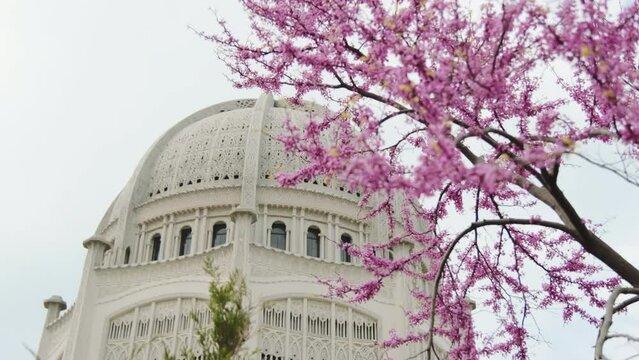 Elements of Chicago White Temple House of Worship. Wide shot. Move shot