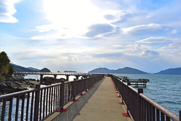 Obraz premium はなぐり海岸 海上プロムナード 海 海岸 山口