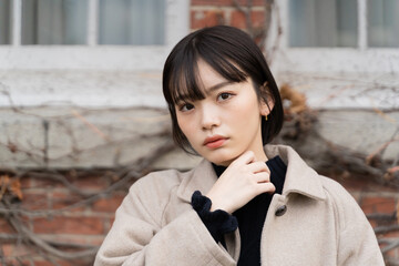 美しい日本人女性モデル 秋冬コーディネート