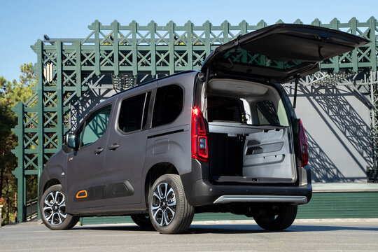 Citroen Berlingo is a compact van, used for commercial and family transportation.