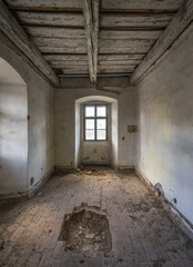 empty room in abandoned building