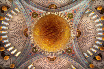 Fototapeta na wymiar Beautiful dome of Blue Mosque in Istanbul