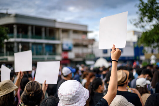 Protesters in Thailand raise 3 fingers for new constitution and monarchy reform