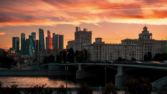 Amazing 4k 442 Time lapse in Moscow at sunset. Moving clouds over Moscow-city trade center. ProRes 422 LT 10 bit 4k