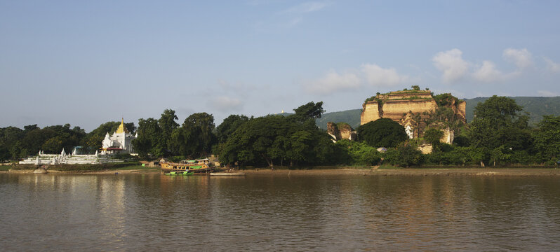 Unfinished Paya; Mingun, Burma