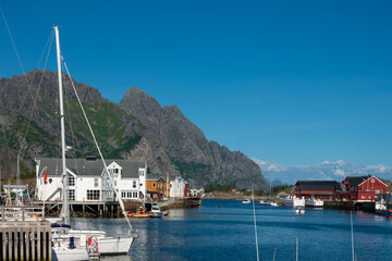 Fototapeta na wymiar The popular fishing village of Henningsvaer on the southern coast of the Austvågøya island, Lofoten Islands, Nordland, Norway
