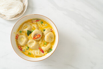 Green curry soup with Fish ball