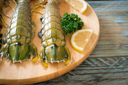 fresh mantis shrimp with lemon