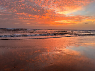 Obraz premium sunset over the sea