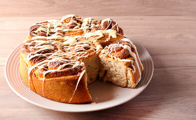Cinnamon rolls cake, with icing,