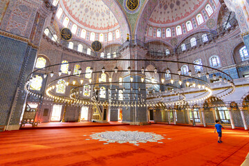 Obraz premium Beautiful view of the Yeni Cami Mosque in Istanbul