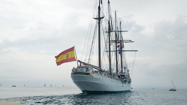 Stern of the Spanish training ship Juan Sebasti&aacute;n de Elcano with the Spanish flag extended