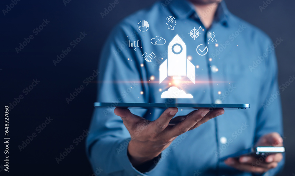 Aufkleber start up business growth aiming to success with rocket launch icon, planning development leadership 