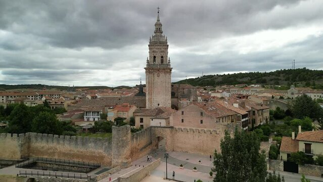 vista del bonito municipio del el Burgo de Osma en la provincia de Soria, Espa&ntilde;a	