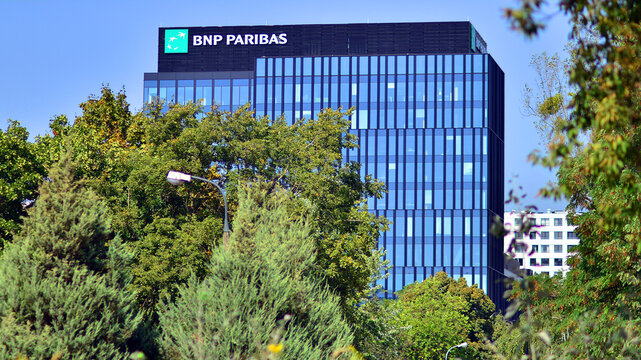 Warsaw, Poland. 10 September 2023. BNP Paribas bank logo on a office building