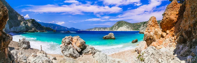 Gordijnen Scenic beaches of beautiful Cephalonia (Kefalonia) island - Agia Eleni with picturesque rocks. Greece , Ionian islands © Freesurf