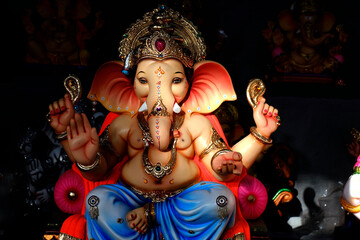 14 September 2023, Pune, Maharashtra, photograph of Lord ganapati Idol, Ganesha or Ganapati for sale at a shop on the event of Ganesh festival in India. - obrazy, fototapety, plakaty