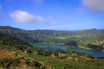 Obraz premium Sete Cidades lakes cloudy view by spring, Azores, Portugal