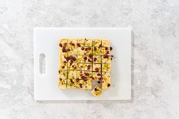 Cranberry pistachio fudge