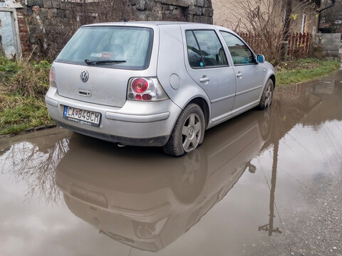 Volkswagen Golf Mk4 car flooded after heavy rain