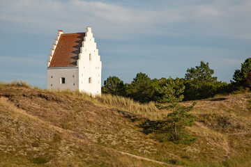 Fototapeta na wymiar Versandete Kirche, Tilsandede Kirke, Skagen Dänemark