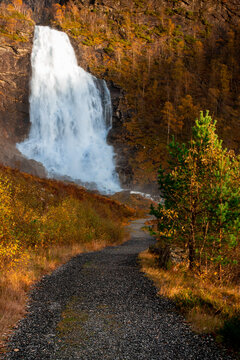 Waterfall Fossen Bratte