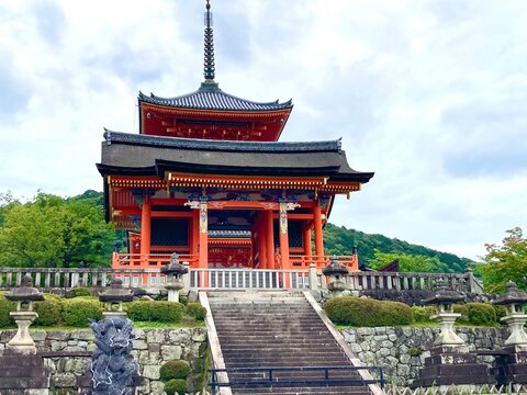 Kiyomizu-dera