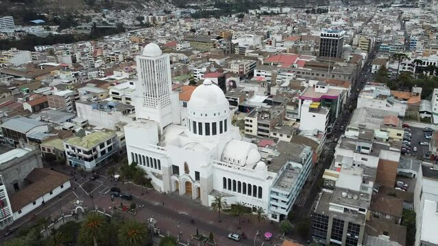 AMBATO 