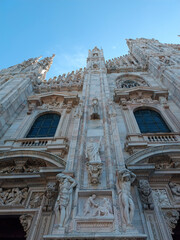 Fototapeta na wymiar Duomo de Milán 