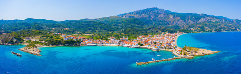 View of Kokkari fishing village with beautiful beach, Samos island, Greece - obrazy, fototapety, plakaty