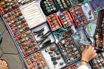 traditional ring seller market natural gemstone commemorative color for jewelry