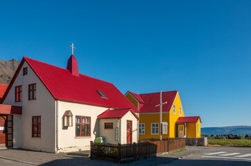 &Iacute;safj&ouml;r&eth;ur (ice fjord) the largest settlement in the peninsula of Vestfir&eth;ir (Westfjords) in the northwest of Iceland.