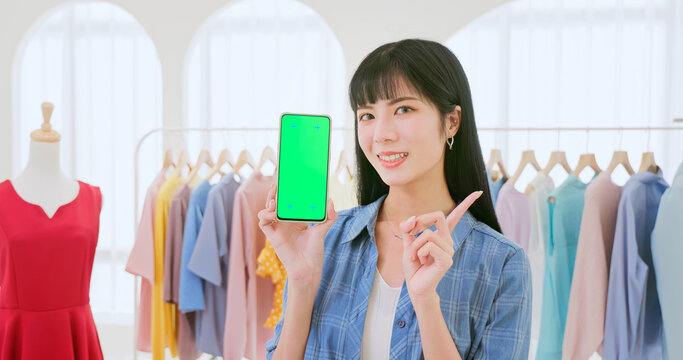 Apps for clothes green screen - Powered by Adobe