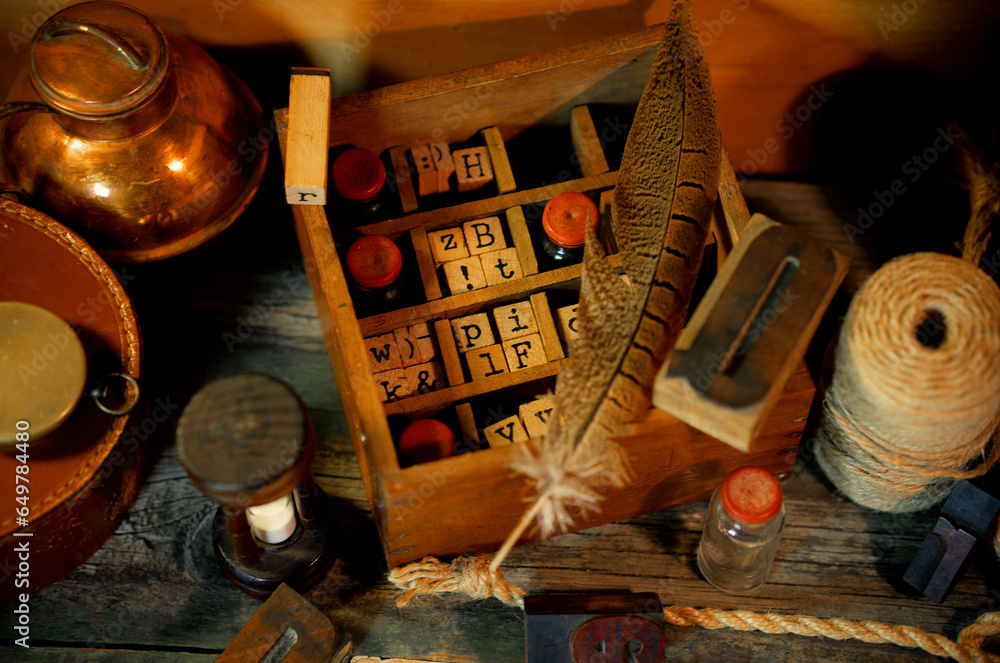 Fototapete retro type objects and old wooden typographic blocks. letters and numbers. vinatage background