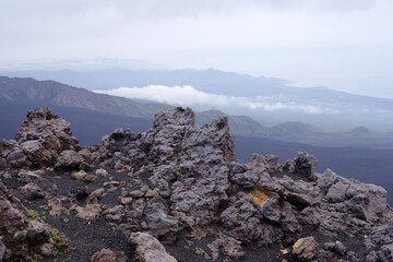 Pitons rocheux sur l'Etna