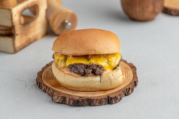 Beef burger with cheese