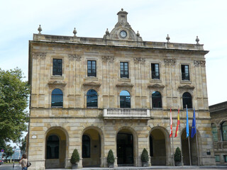Fototapeta na wymiar Gijon (Spain). Main façade of the Town Hall of the city of Gijón.