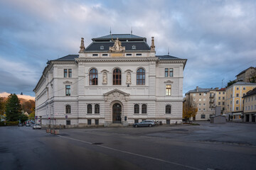 Fototapeta premium Salzburg Regional Court - Landesgericht - Salzburg, Austria