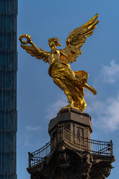Perfil del Angel de la Independencia de la Ciudad de M&eacute;xico
