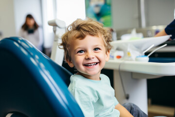 child at the dentist at the dentist