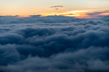 Fototapeta premium 目の前に広がる美しい雲海